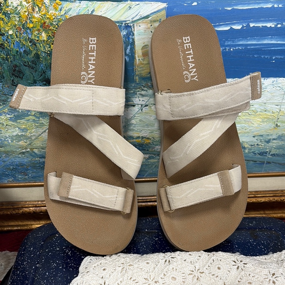 Cobian Women's Bethany Waimea Rise Z-Strap Sandal in Cream Size 8